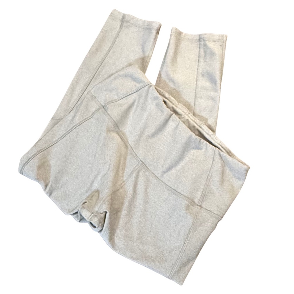 RBX‎ Light Gray Women's Capri Pocket Leggings Size Med